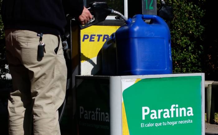 Disminución de casi $300: Precio de la parafina comienza a bajar a contar de hoy jueves