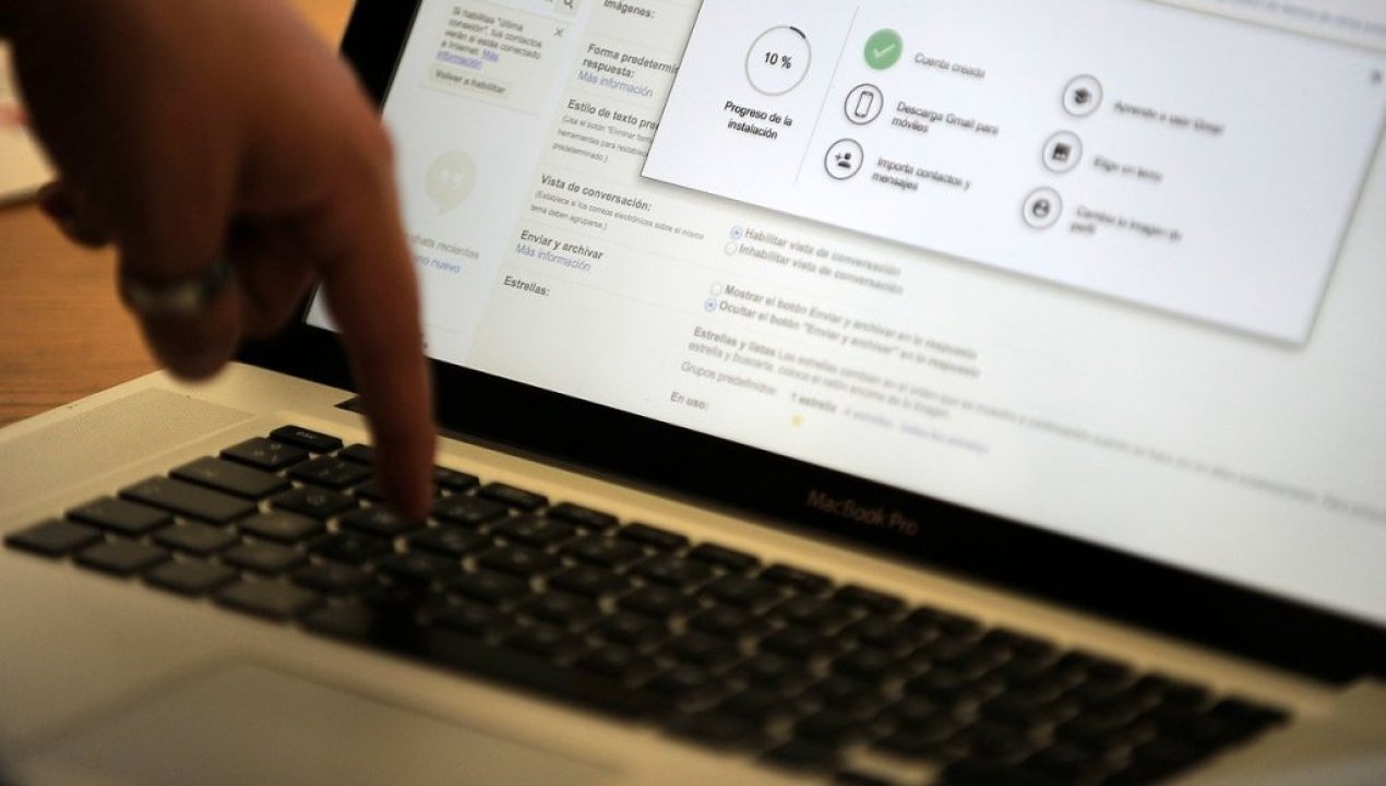 Emiten alerta por estafas a través de correo electrónico y mensajes de texto a celulares