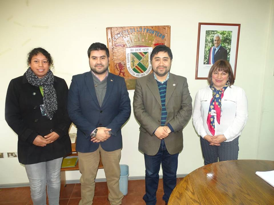 Coordinador regional del Programa Pro-Empleo de la línea Intendencia Regional, Felipe Pulgar, sostiene reunión con municipalidad de Cañete.