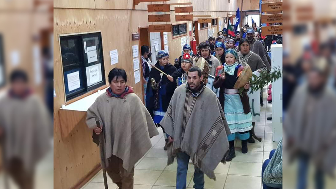 Toma mapuche en la Municipalidad de Tirúa